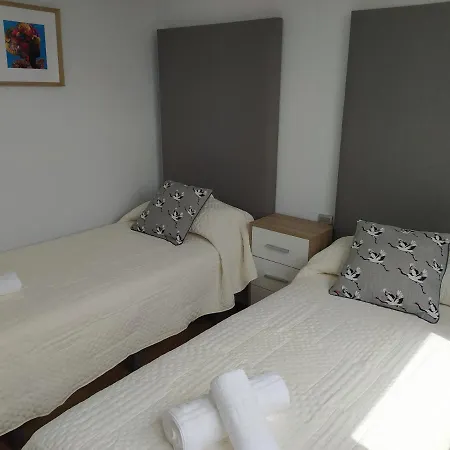Real Del Pinillo, Nueva Construccion 度假居